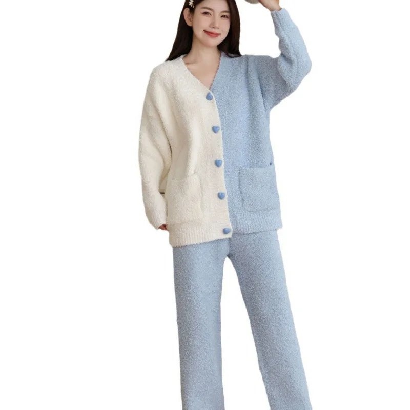 Рисунок 5 - Бархатная Пижама с половинным краем для женщин