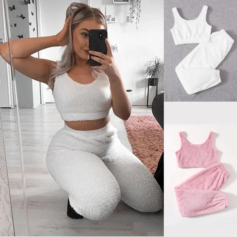 

2023 New Women's Velvet Pajamas Set Autumn Sexy Crop Top Long Pants Sleepwear Winter Warm Soft Fleece Homewear Pyjamas Drop-ship