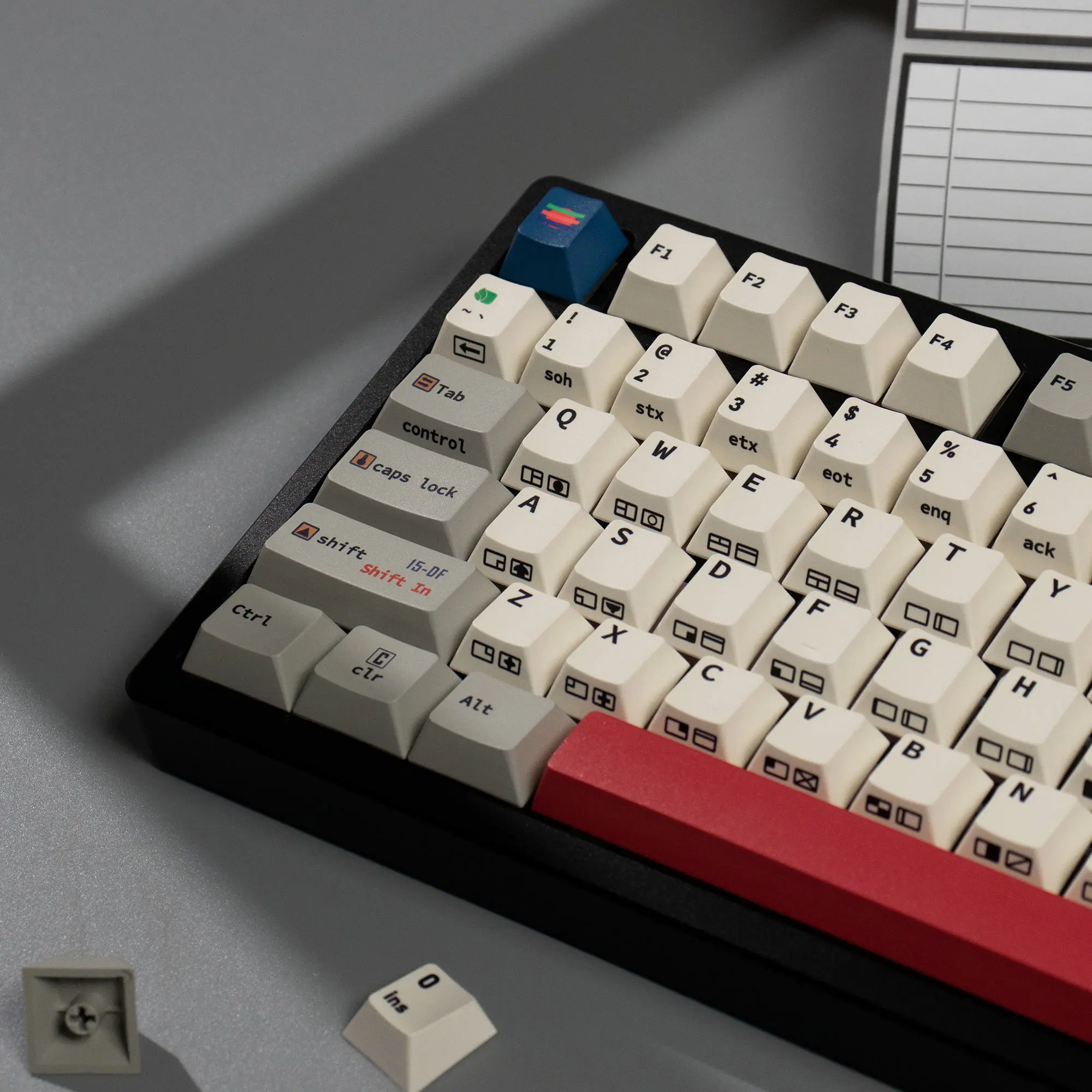 147 klawiszy C64 Retro Keycaps profil wiśniowy Dye-Sub PBT czarne boczne nakładki na klawisze z nadrukiem do klawiatury mechanicznej MX Switch