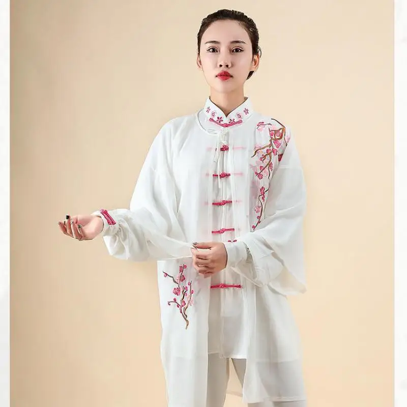 Костюм женский и мужской в китайском стиле с вышивкой |