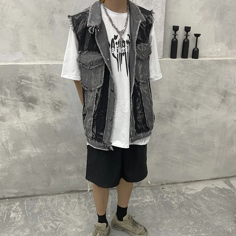 Мужской джинсовый жилет короткий однобортный из хлопка с отложным воротником и