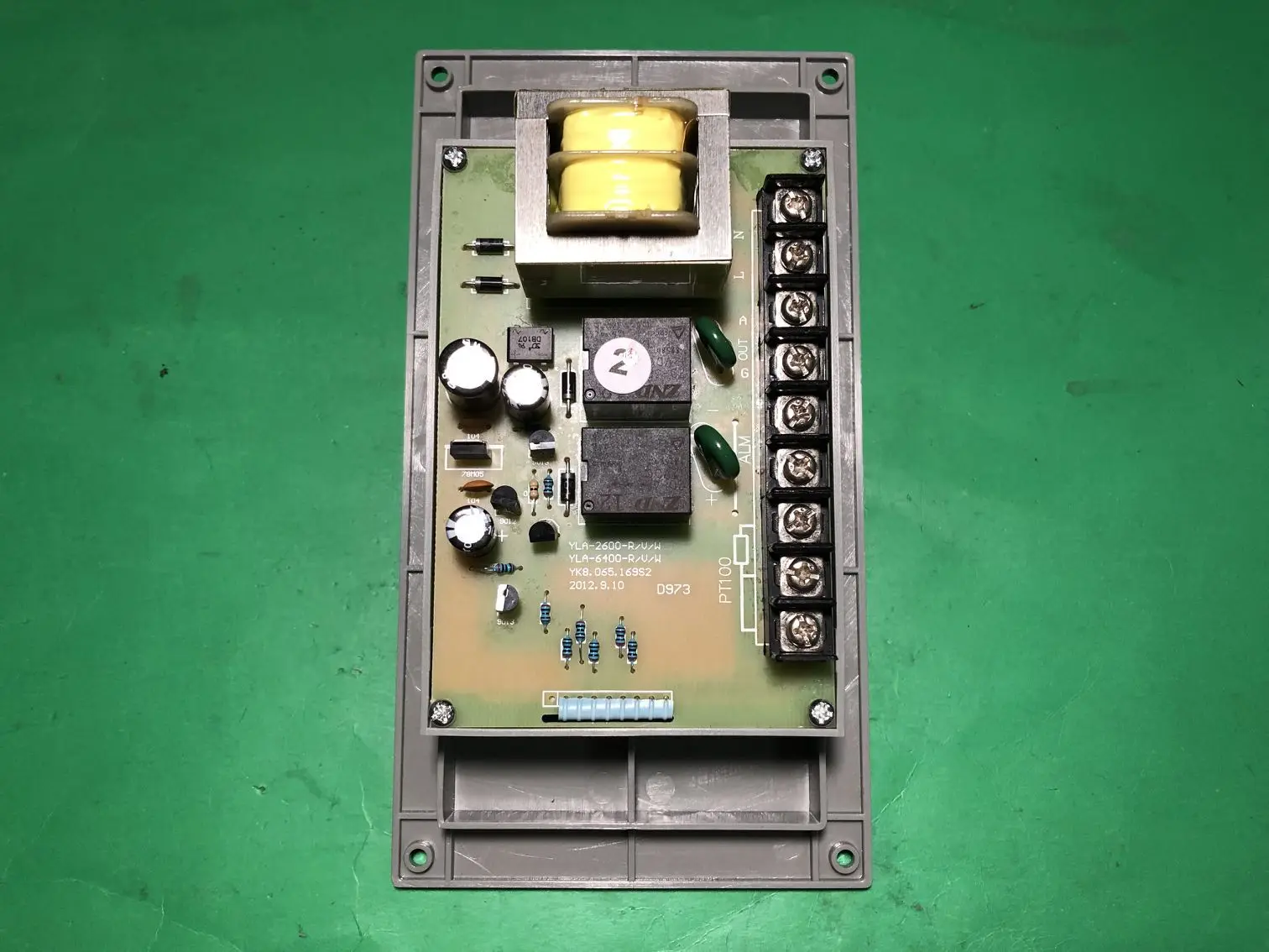 YLA-2611R Shanghai Yatai Регулятор температуры прибора YLA-2000 Контроллер духовки YLA-2602R-2