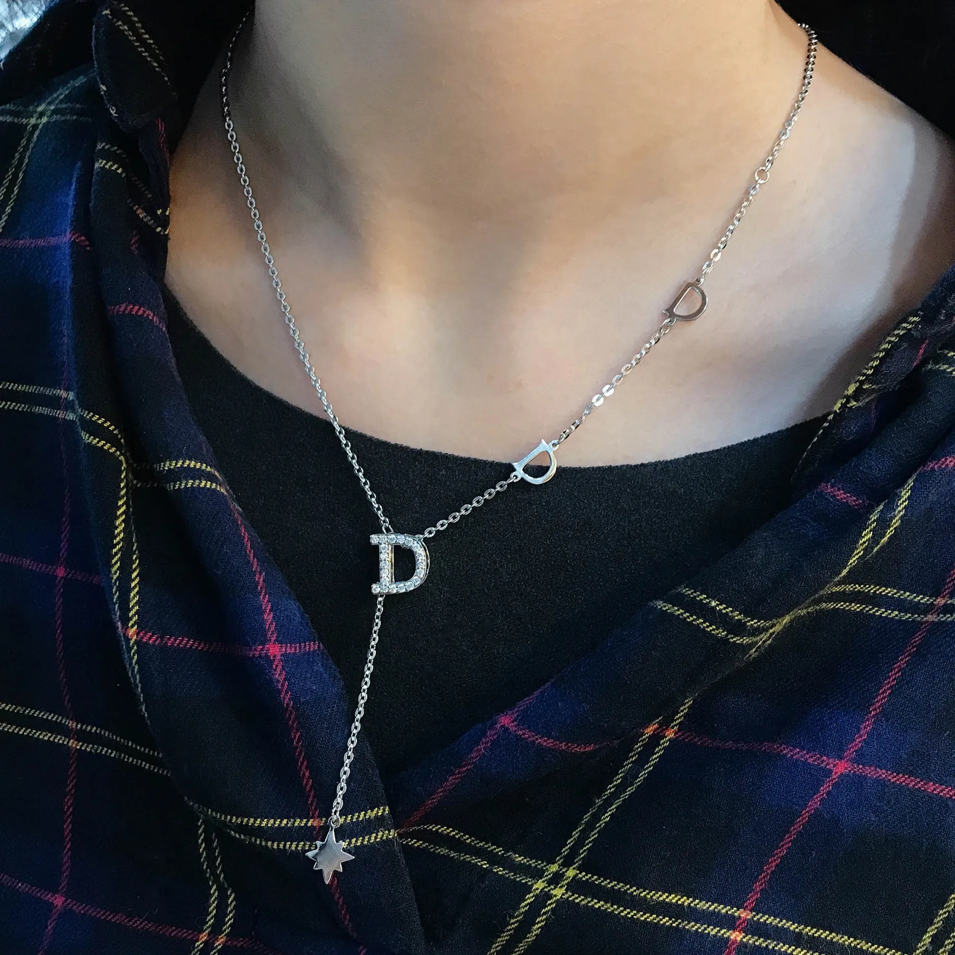 

Alphabet D Necklace For Women Luxury Vintage Style Chain Pendant Aesthetic Vintage Korean Style Simple Fashion
