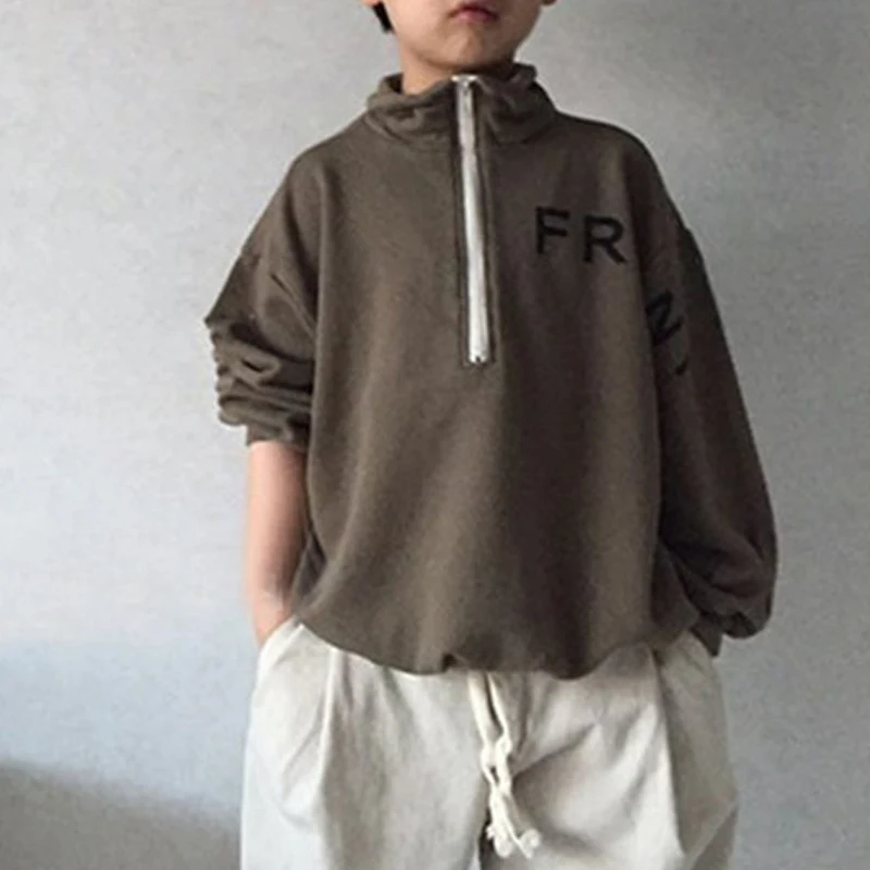 

2020 autumn men's and women's children's straightforward personality unilateral letter zipper sports sweater70C183