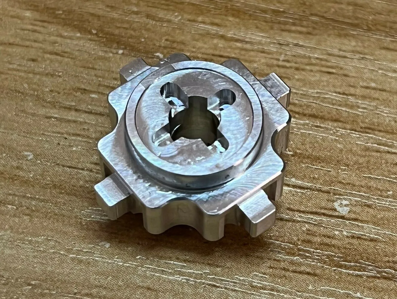 

GVM CNC Aluminum 7075 Diff Lock Silver Team Associated DR10 ProSC10 Trophy Rat