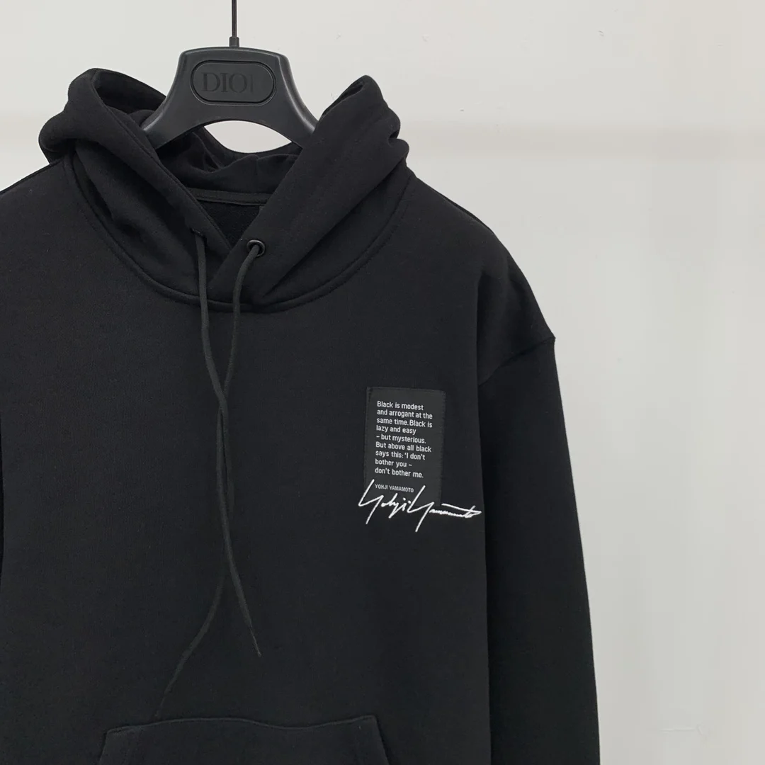 Рисунок 5 - Худи YOHJI YAMAMOTO