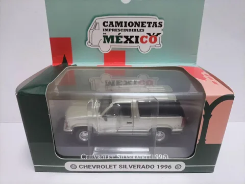 WELLY Chevrolet Silverado 1/43