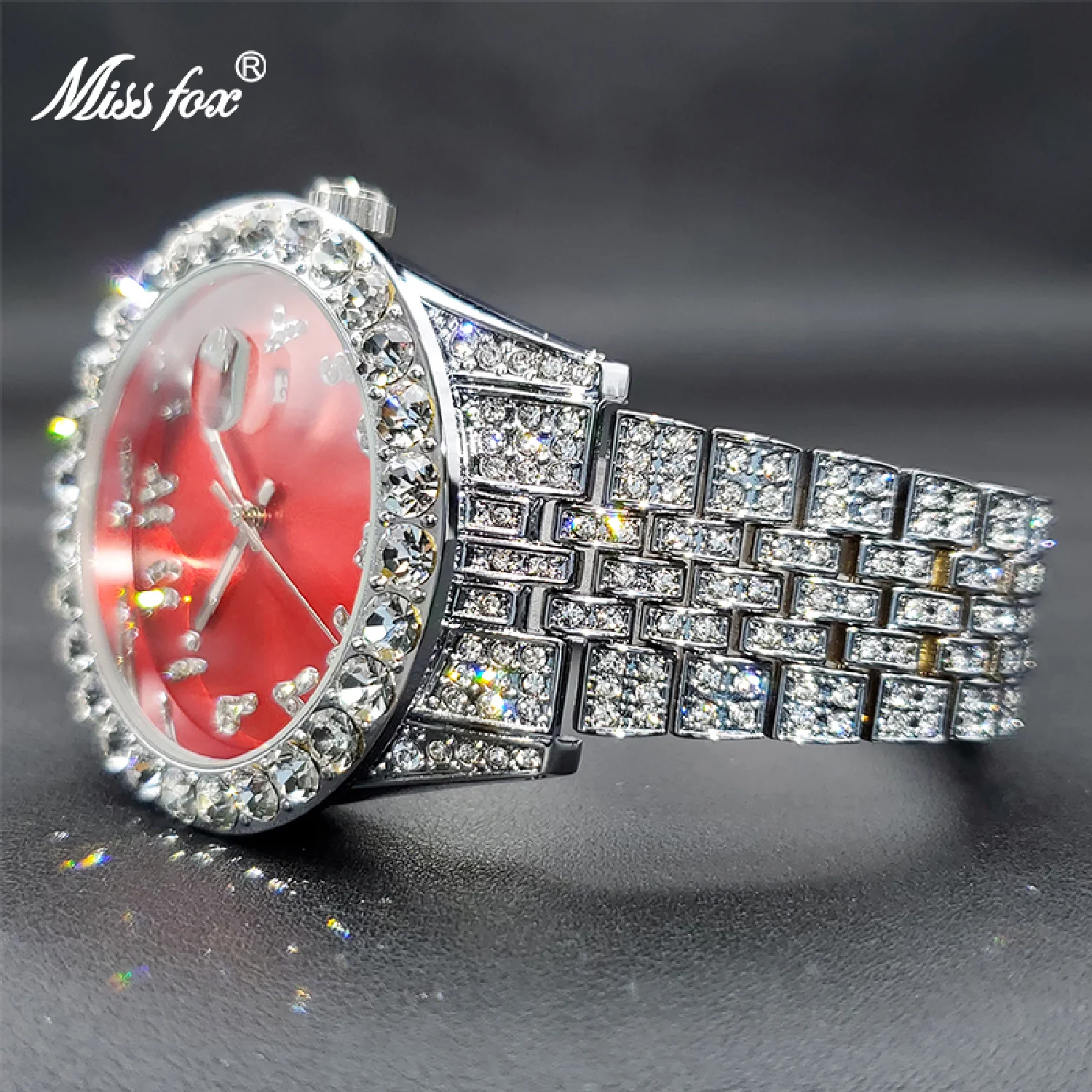 Рисунок 2 - Часы наручные женские с муассанитом