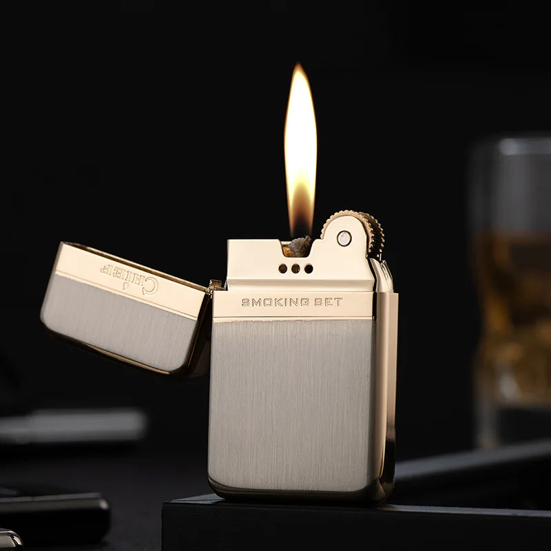 

Pure Copper Thin And Light Creative Retro Grinding Wheel Kerosene Windproof Lighter Personality Modern Simplicity Encendedores