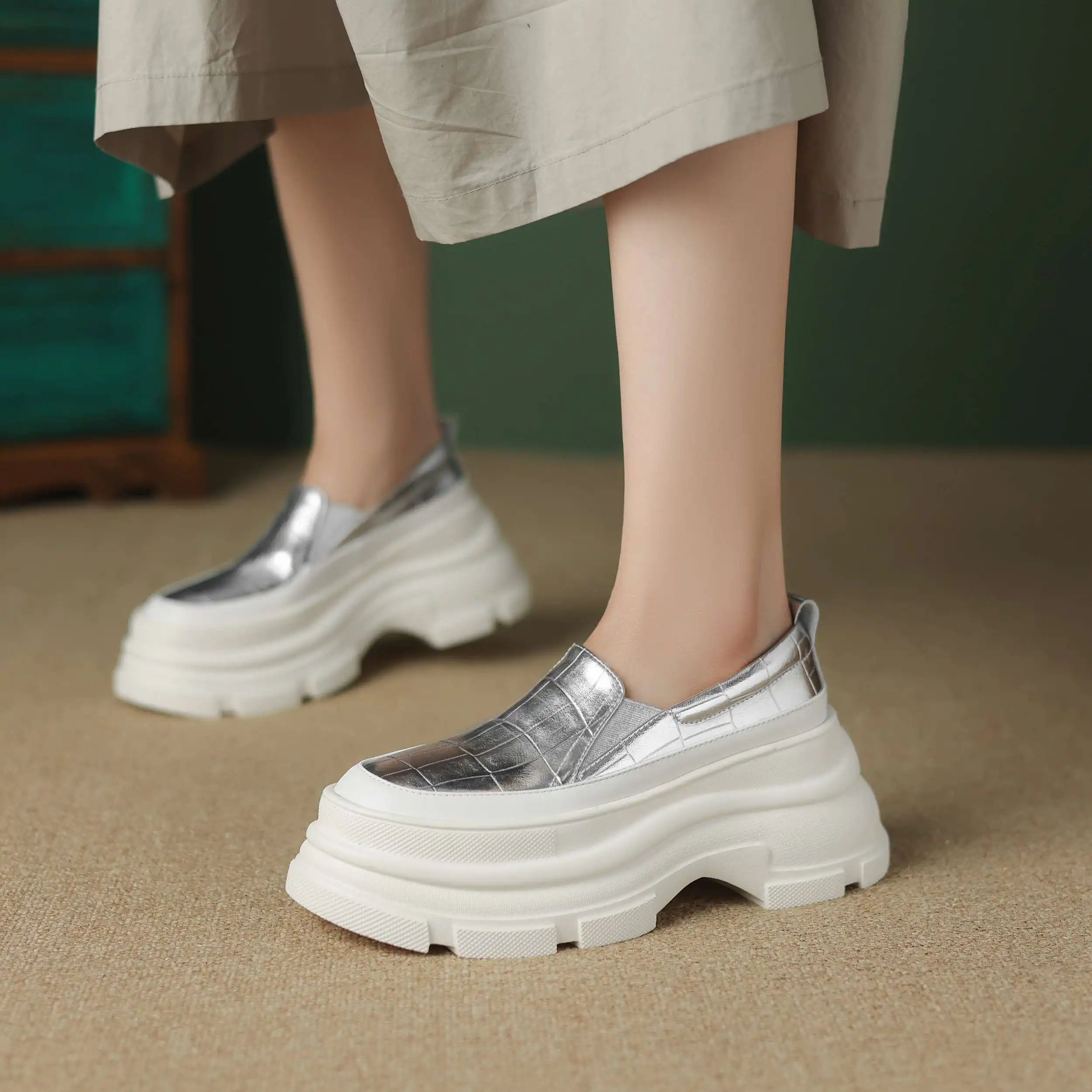 Lanxuryee 2024 фирменная обувь из коровьей кожи на толстой подошве увеличивающая рост