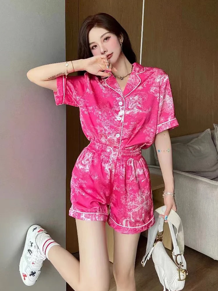

Catwalk Women's Suit Luxury New Jungle Print Short Sleeve Pajama Shirt Short Sleeve + Elastic Waist Wide Leg Shorts 2 Piece Set
