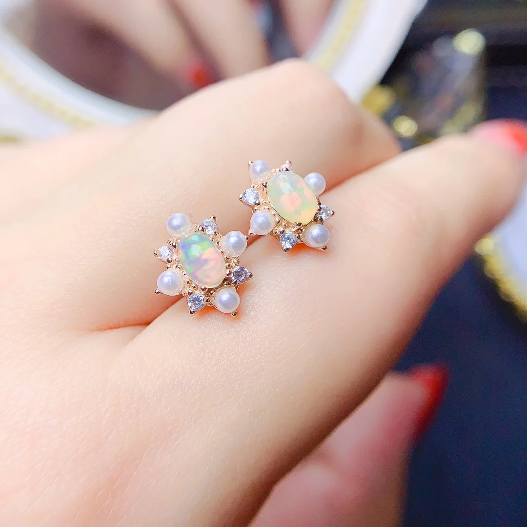 

Женские серьги из серебра 925 пробы с натуральным опалом