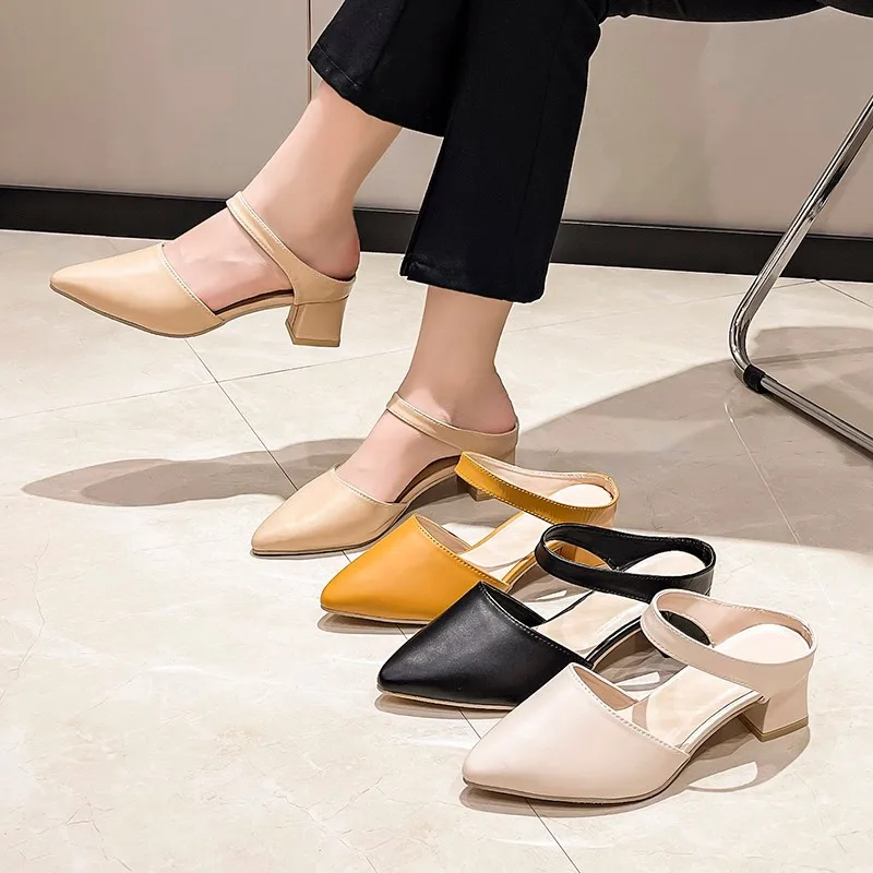 

Летние женские сандалии с острым носком, новинка, наружная одежда на среднем каблуке, женская летняя обувь, женские тапочки с закрытым носком