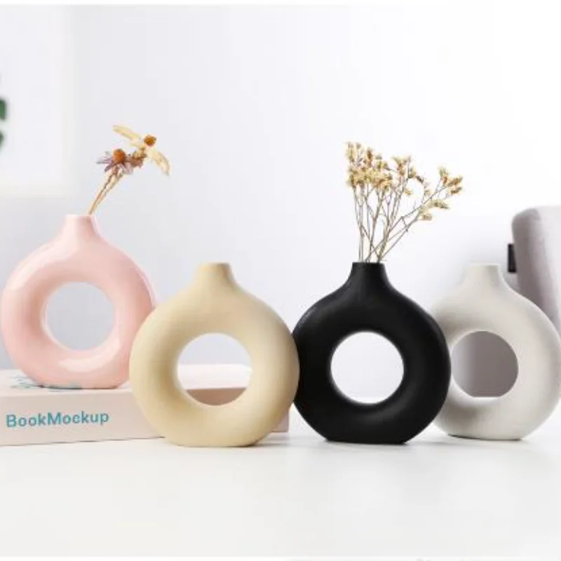 

Vilead Circular Ceramic Vase Hollow Donuts Nordic Pampas Grass Home Decoration Accessories Office Living Room Decoration