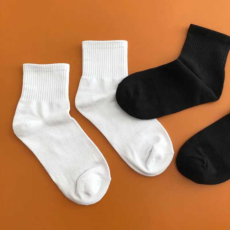 50 Pairs Plain Black White Unisex Students Middle Tube Socks Sweat Absorbent Breathable Casual Spring Autumn Winter Socks