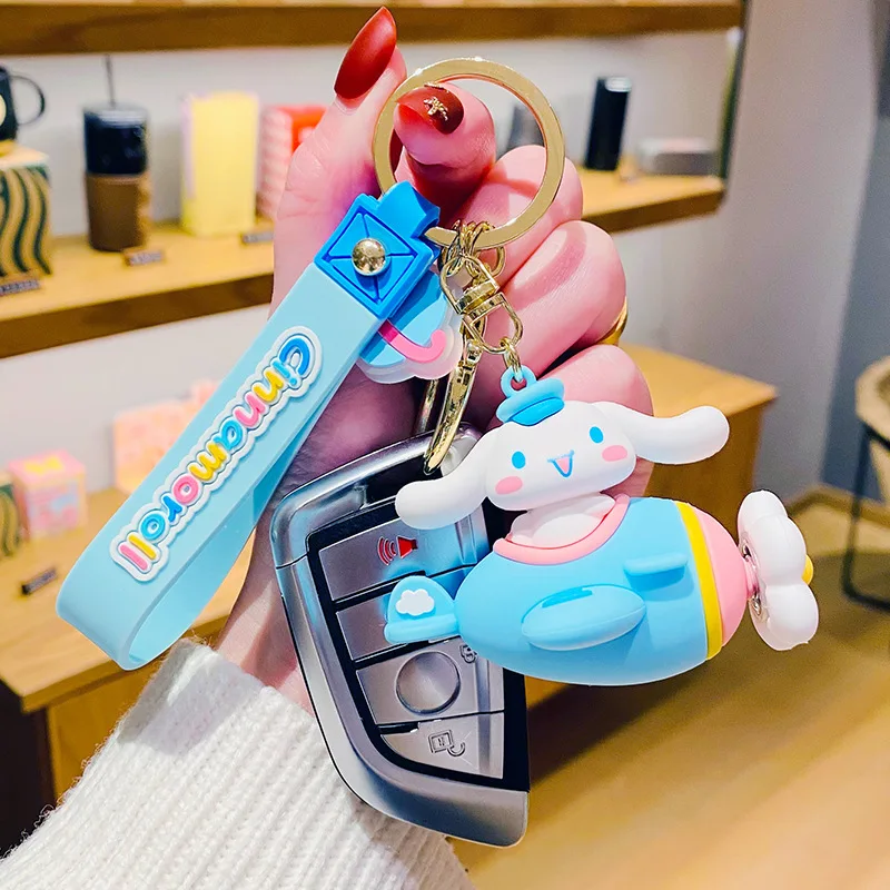 

Милый брелок Sanrio Cinnamoroll, аниме Kuromi My Melody, мультяшная кукла, парные подвески для рюкзака, подарок на день рождения для мальчиков и девочек