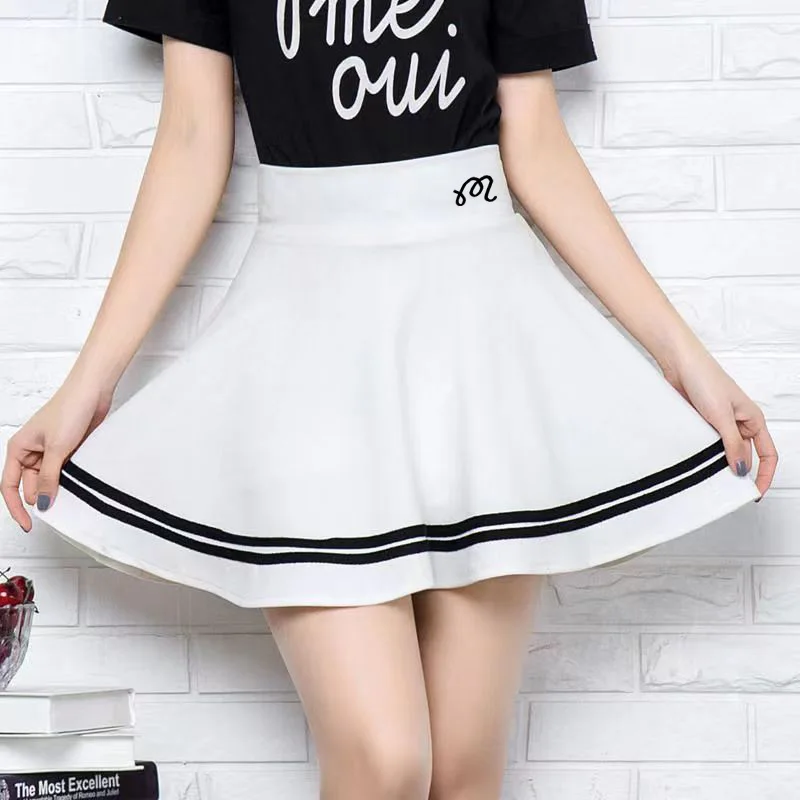 Women's high-waisted Pleated Mini Skirt with stretchy Waist, PROM, 2023