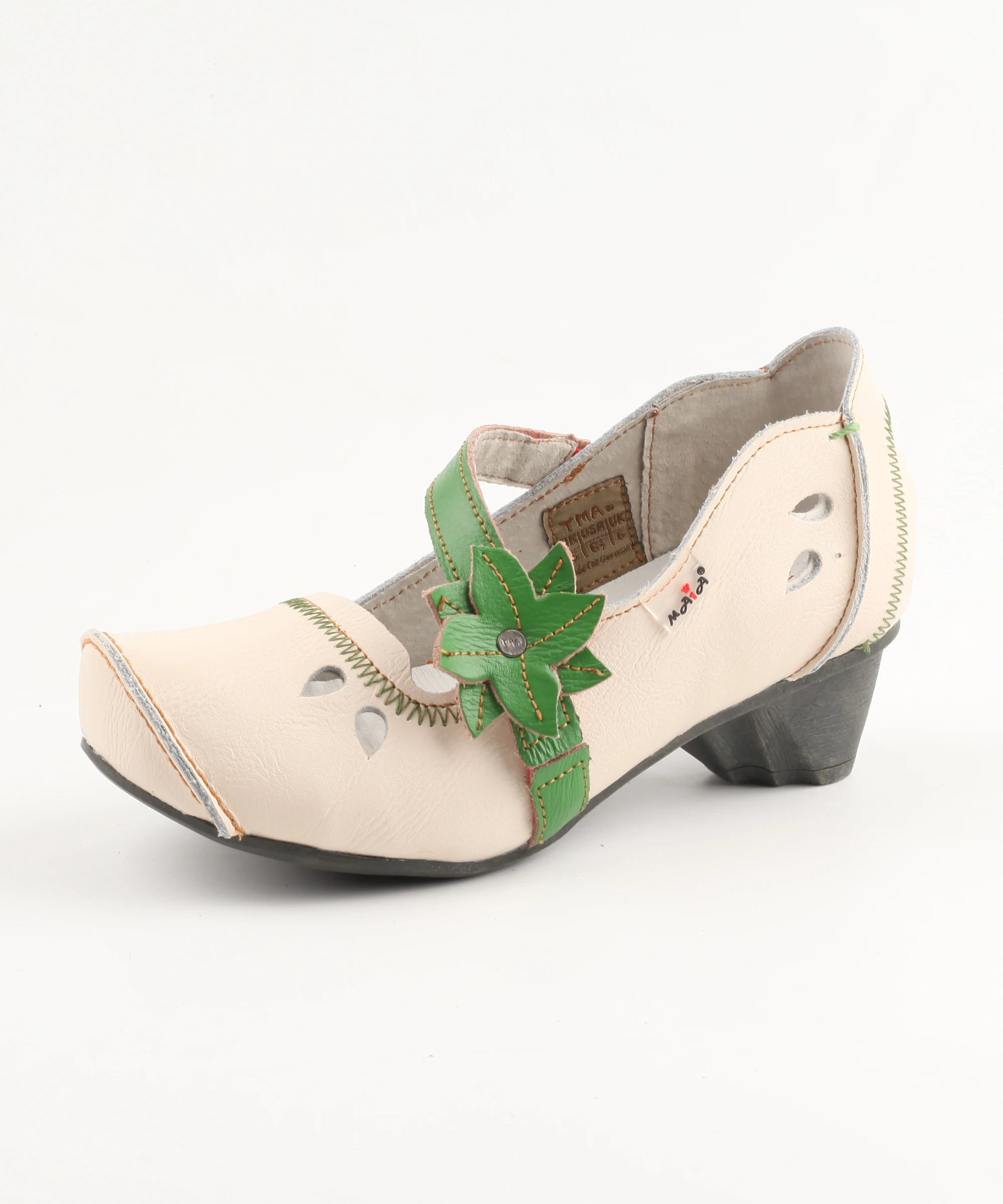 

TMA EYES Unique Toe Cap With Flower Needles Decorated Women's Low-heeled Leather Shoes