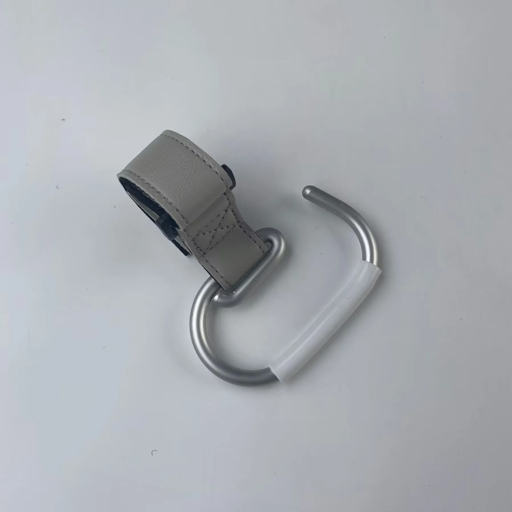 

Крючки для коляски из железа