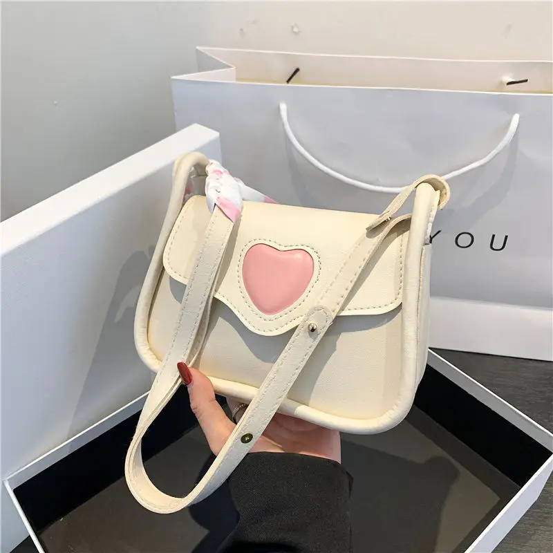 

Sweet Love Ribbon Ladies Saddle Shoulder Bag Fashion PU Leather Women's Small Crossbody Bags Female Heart Clutch Purse Handbags