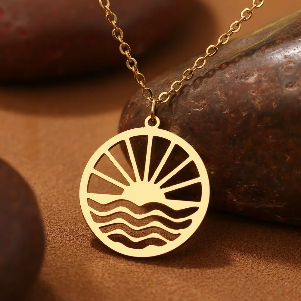

Stainless Steel Necklace For Women Round Vintage Sunset Waves Pendant Choker Chain Fashion Sun Necklaces Jewelry Friends Gifts