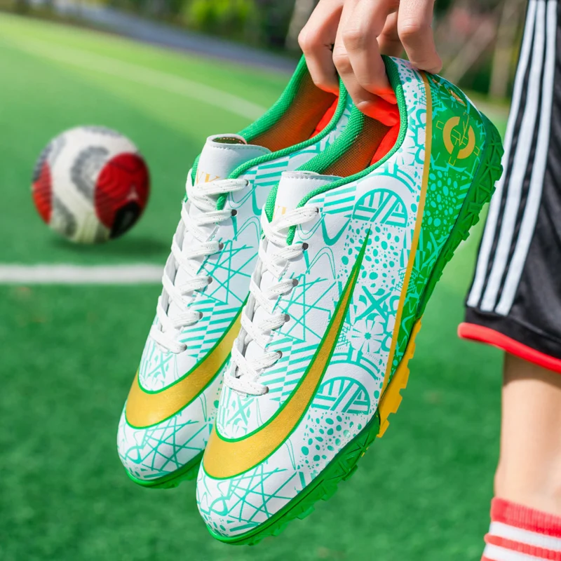 Men Soccer Shoes TF/FG Cleats Football Boots Anti-slip Grass Training Match Futsal Sports Shoes Kids Soccer Sneakers Size 35-45