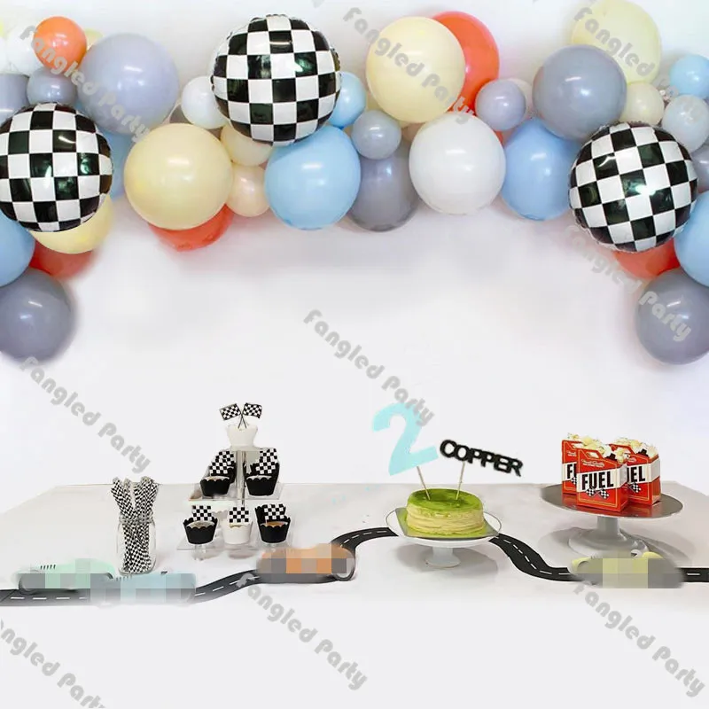 68 шт. винтажные гоночные автомобили |