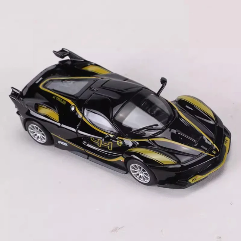 Фото Bburago литой под давлением масштаб 1:64 Ferrari FXXK спортивный автомобиль из сплава, имитация модели автомобиля, коллекция украшений, праздничный подарок, дисплей №2