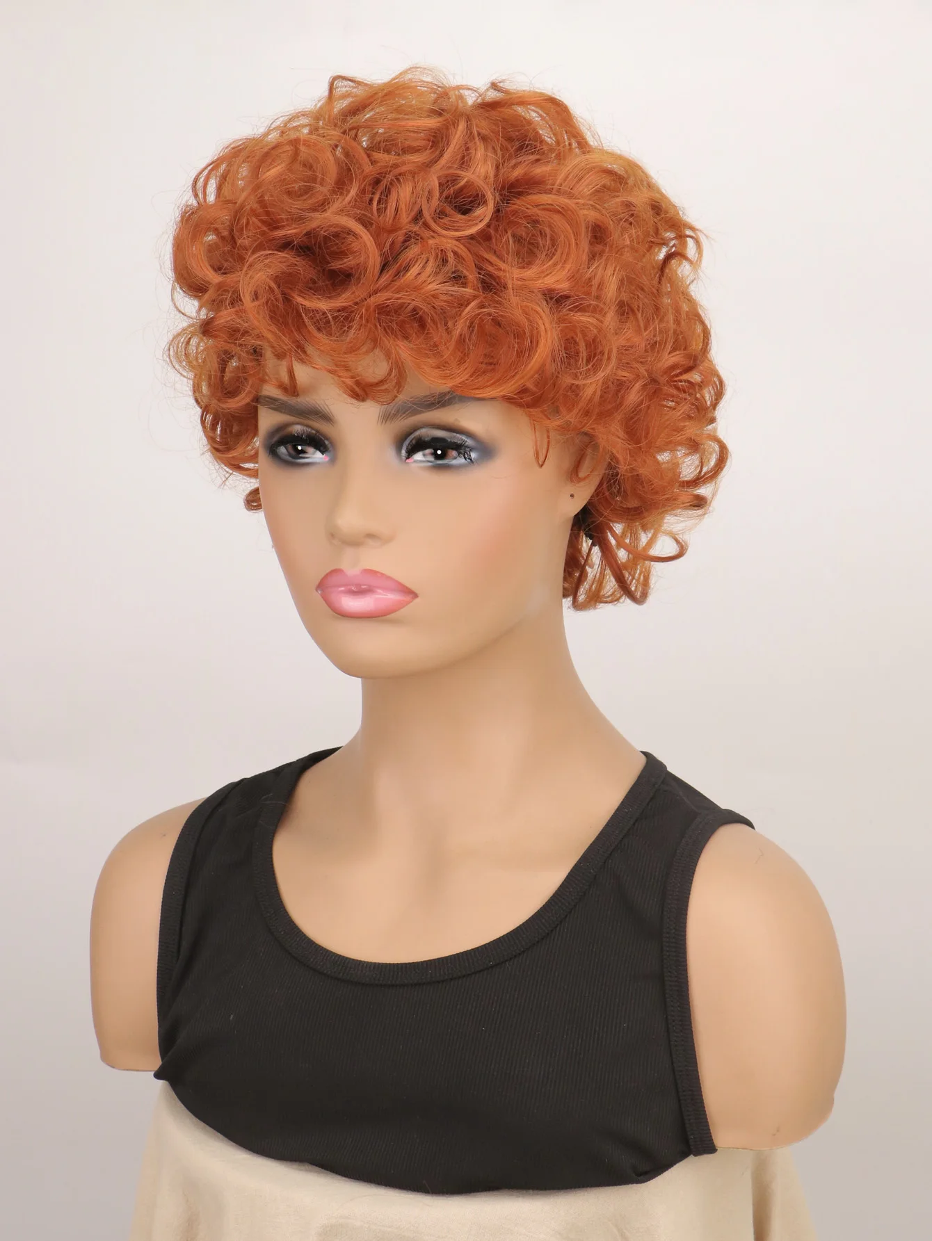 Женский короткий кудрявый красный оранжевый фотокостюм синтетический парик