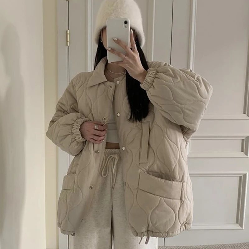 

Winter 2022 French Retro Lapel Single-Breasted Wavy Pattern Loose Long Sleeve Thick Warm Cotton Jacket Korean Chic Women'S Coats