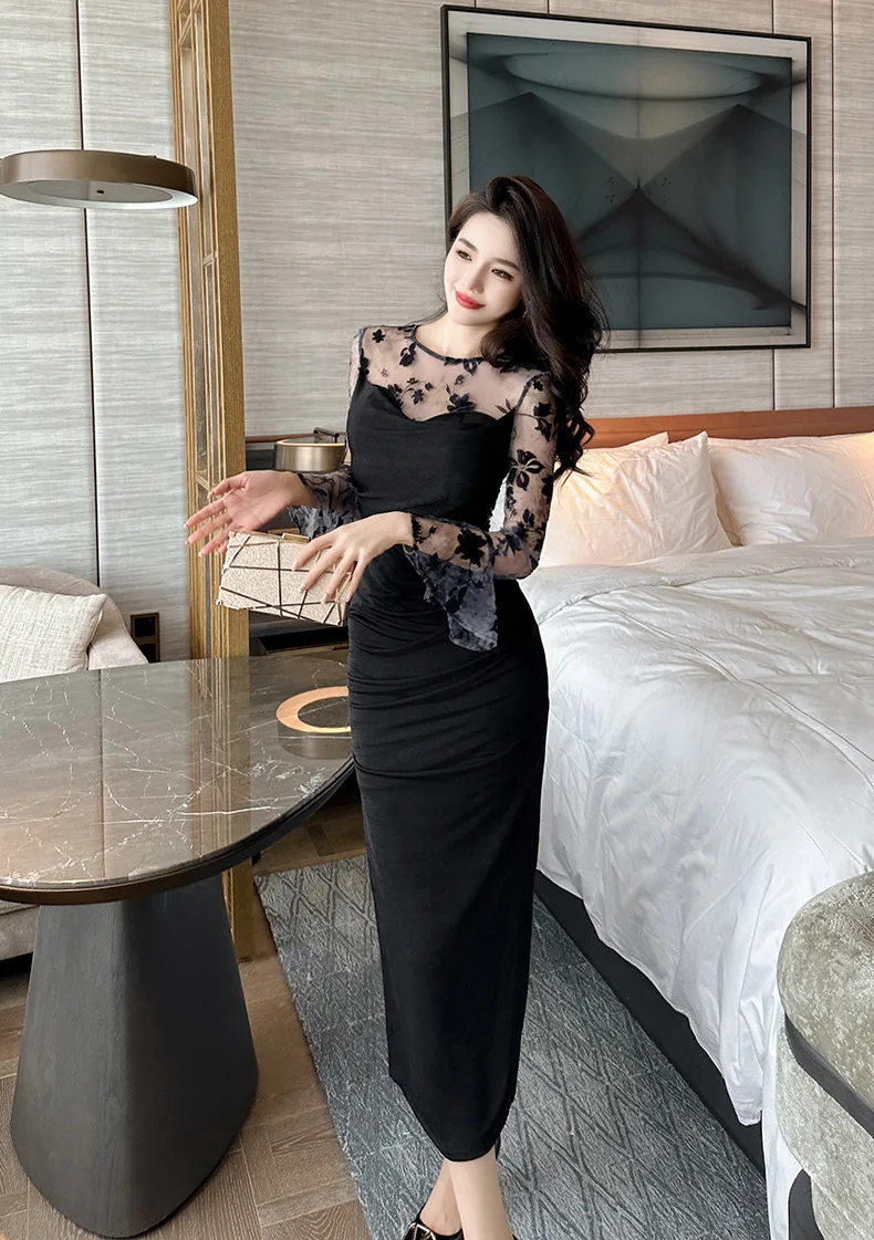 Новое осеннее сетчатое тонкое расклешенное платье с длинными рукавами в стиле