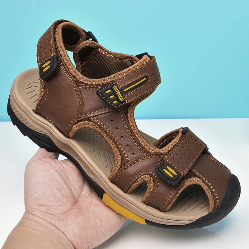 2023 Men's Shoes Summer Outdoor Student Sandals Anti slip Soft Bottom River tracing Sports Flat Bottom Beach Shoes