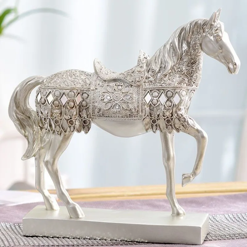 

Light Luxury High-grade Horse Decoration Household Living Room Fortune Wine Cabinet Decoration Crafts Desktop Horse Knickknacks