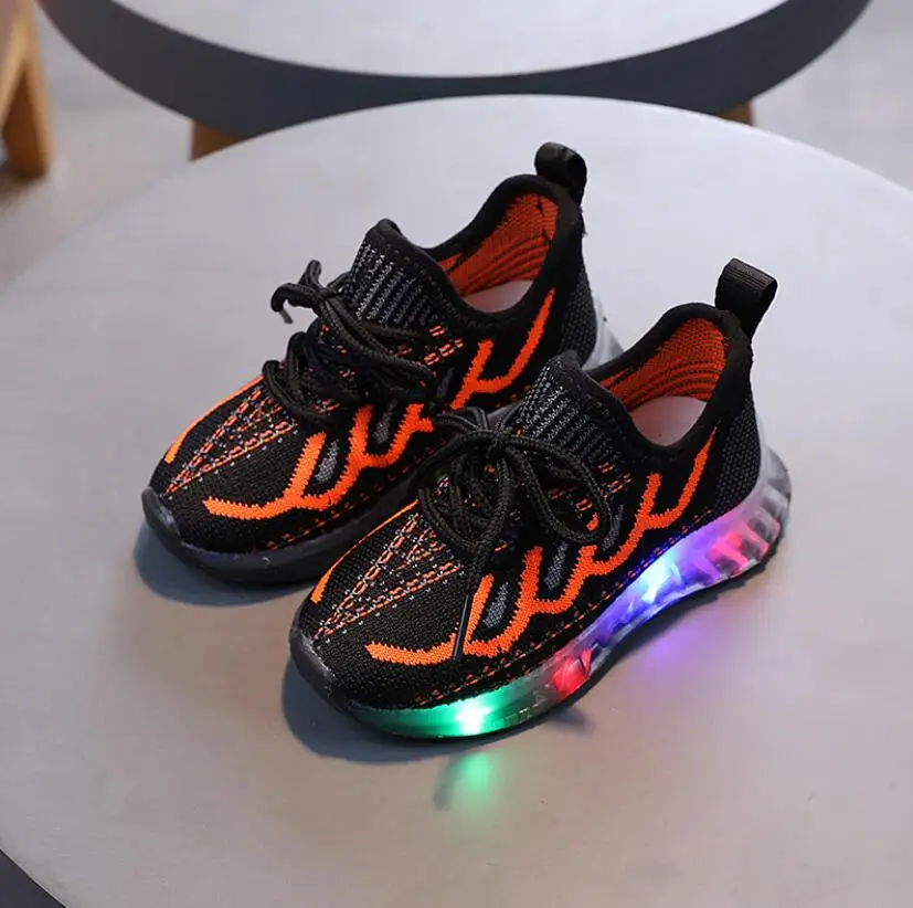 

Size 21-30 Baby Breathable Toddler Shoes Boys Lightweight Glowing Sneakers Girls Luminous Sneakers Children Led Light Up Shoes