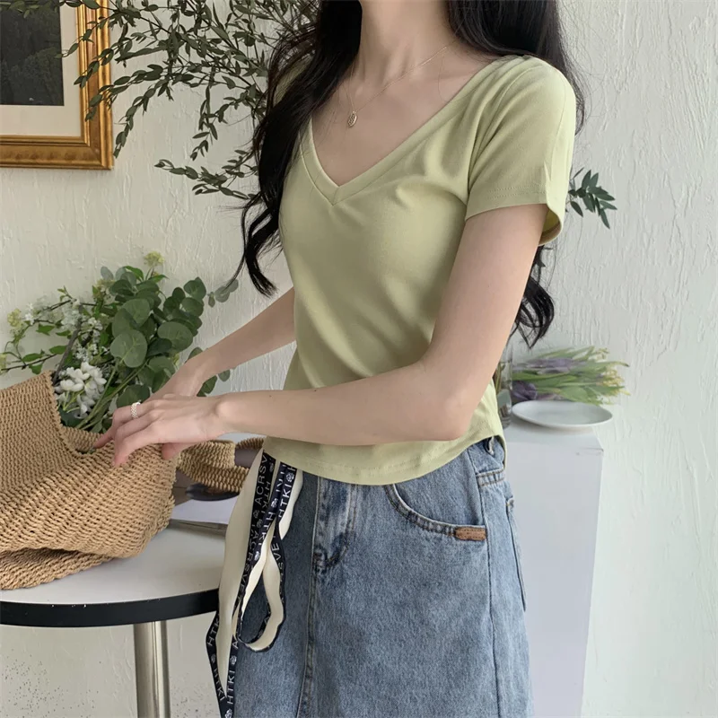 

Новинка лета 2022, женская футболка с коротким рукавом, Корейская версия нижней рубашки, сексуальный модный короткий топ, трендовая модная од...