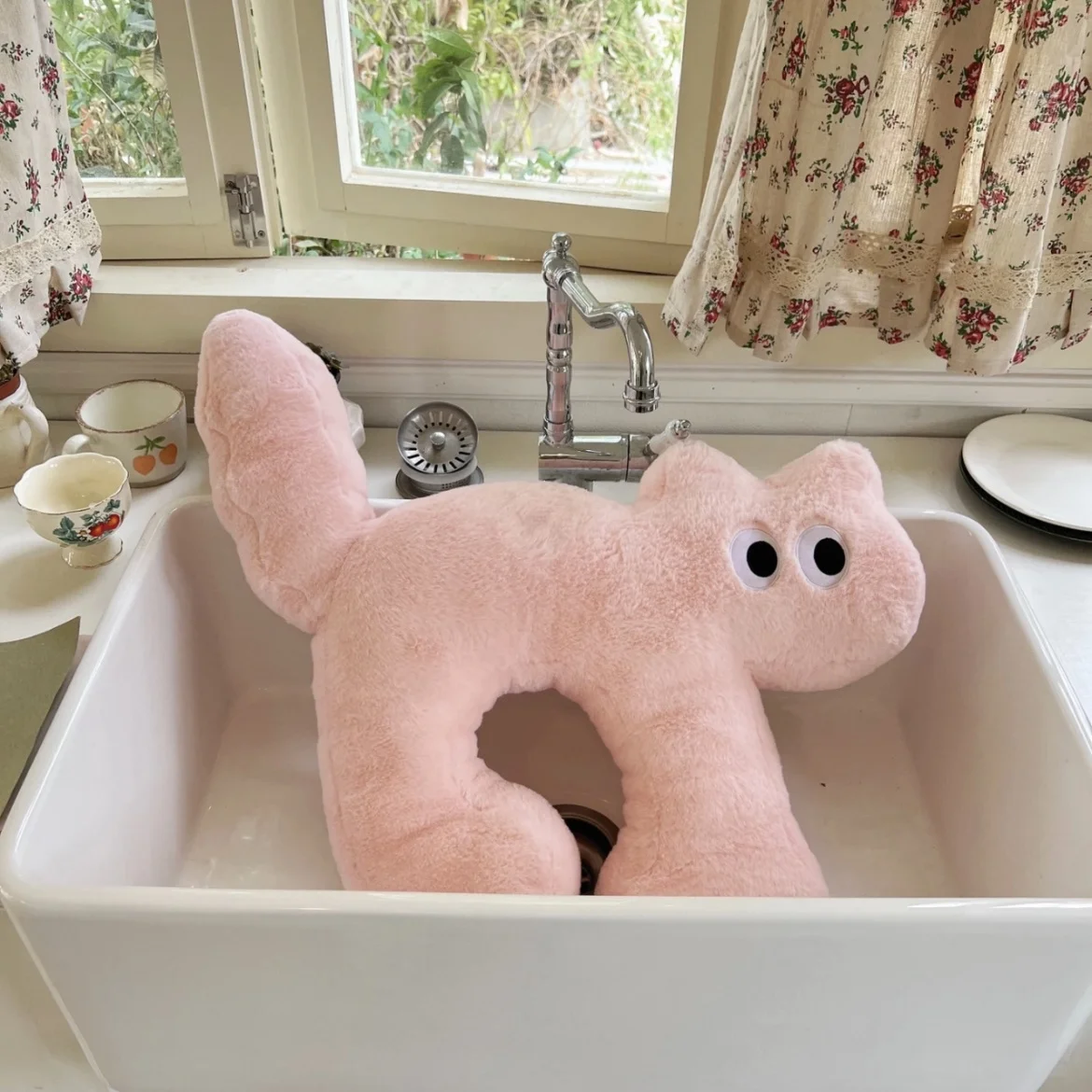 

Мягкая плюшевая подушка звезда