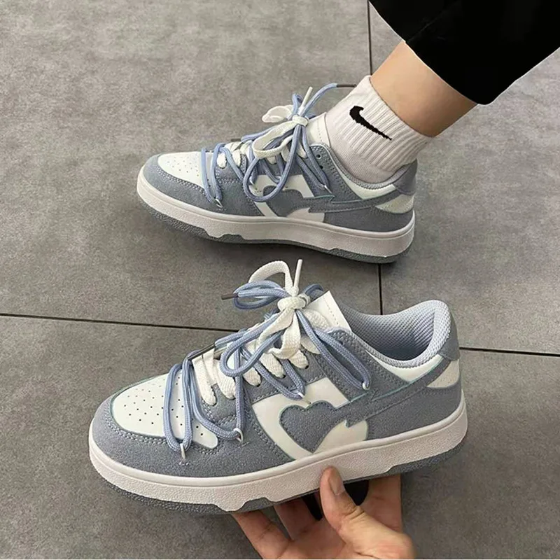 

Haze blue 2022 new shoe trend casual students INSTAGRAM celebrity low top sneakers flat shoes women's shoes board shoes