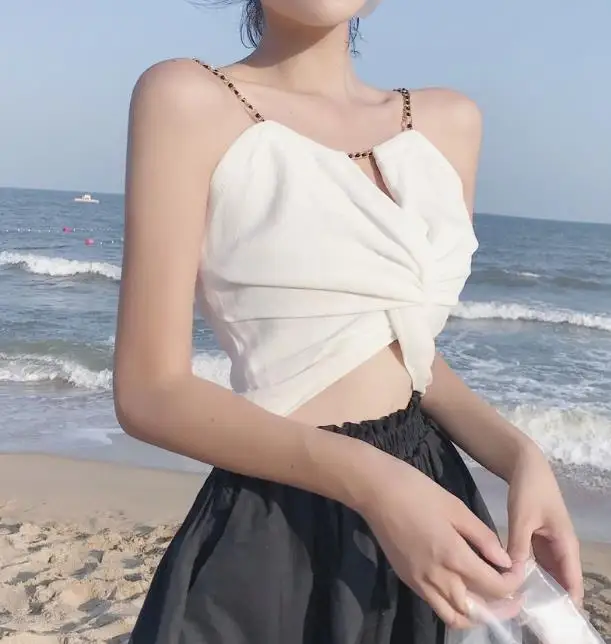 

Short top bottom for women