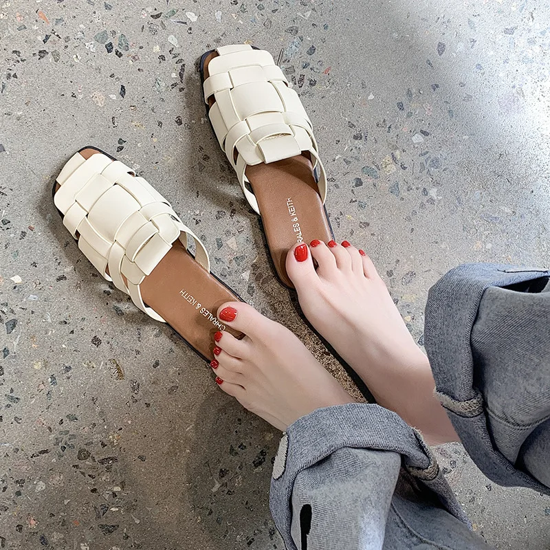 Roman Knitted Leather Sandals Woman Cross Band Weave Slippers Flat Heels Slides Comfy Beach Flipflops Ladies Cut-Out Shoes Mules