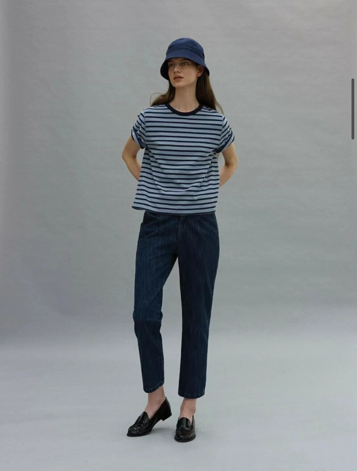 

Cotton 100% striped short-sleeved T-shirt