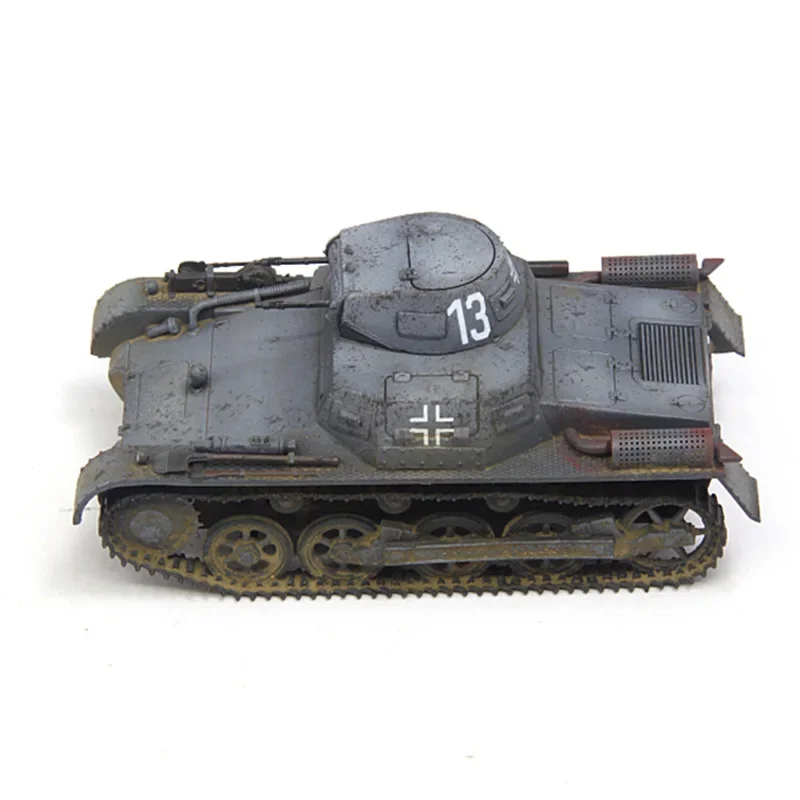 Немецкий танк CP0052 в масштабе 1:72 из ПВХ пластика модель колесика № 1 A типа 13