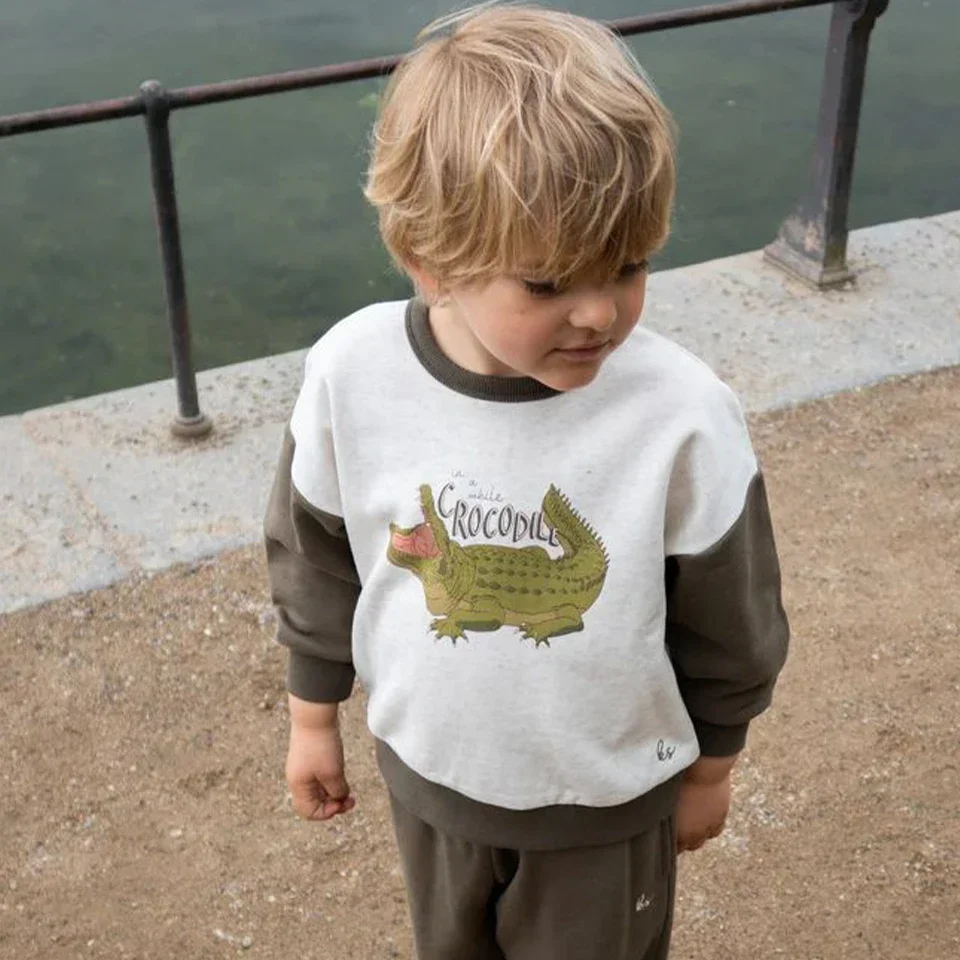 Детский трикотажный комплект из Свитера и брюк с принтом