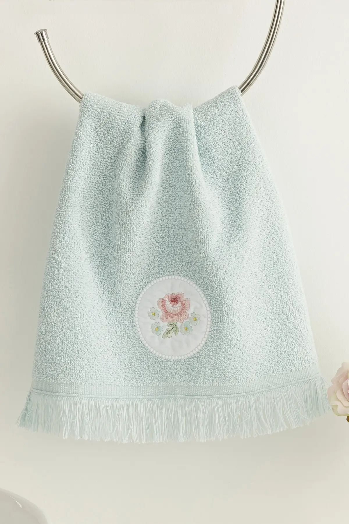 

Home - Big Rose Embroidered Hand Towel 30X40 Cm - Soft & Cozy - Colors Available - Daily Use & Gift