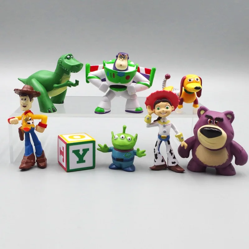 Фото НОВИНКА: Модели-фигурки Beast Kingdom Mobile Toy для украшения тортов: Вуди, Бо Пип и Базз Лайтер в автомобильной тематике — идеальные подарки №1