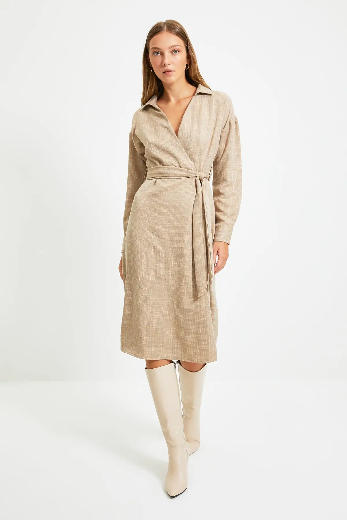 

Trendyol Belted Double Breasted Collar Dress TWOAW22EL0524