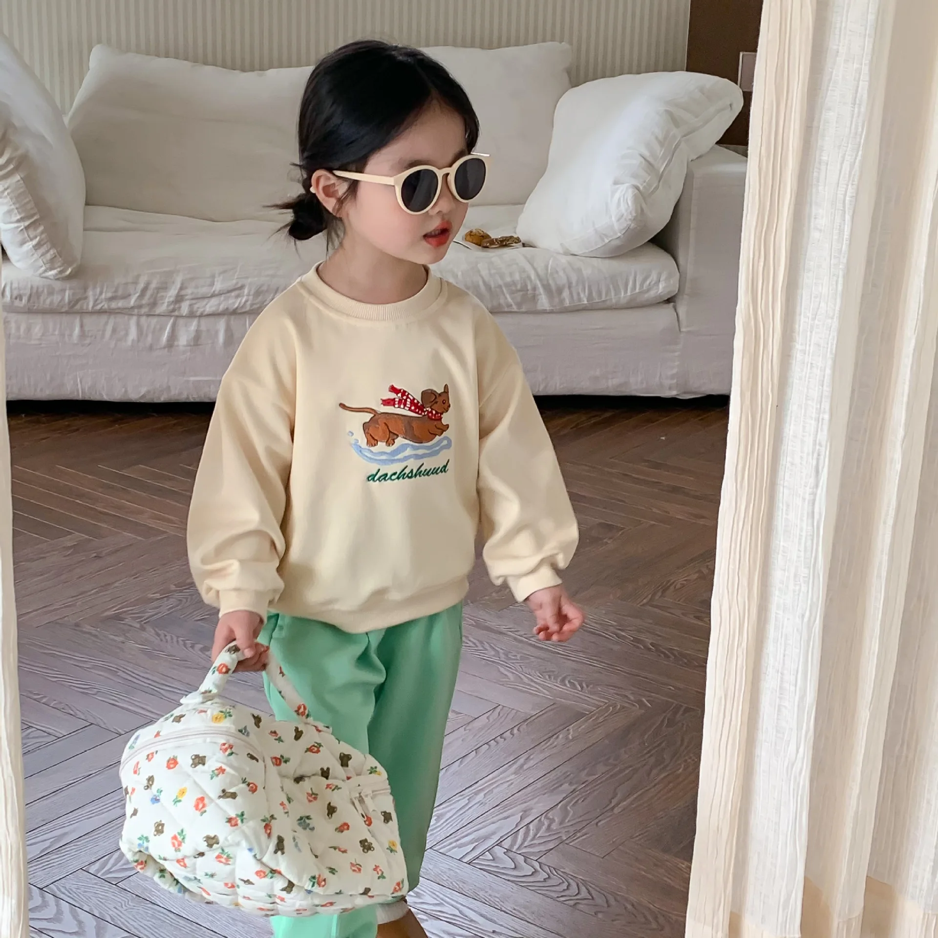 

New Spring Children Cartoon Embroidery Sweatshirts Bottoming Shirts Korean Style Baby Girls Casual Pullovers Tops Kids Clothes