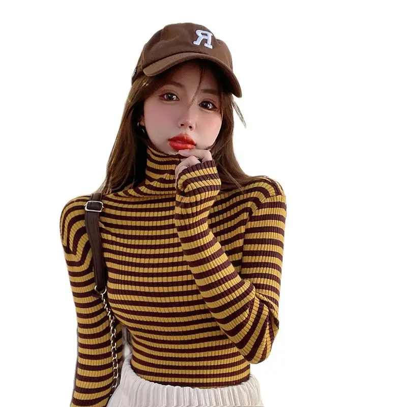 

Женский свитер в полоску, с длинным рукавом и высоким воротом