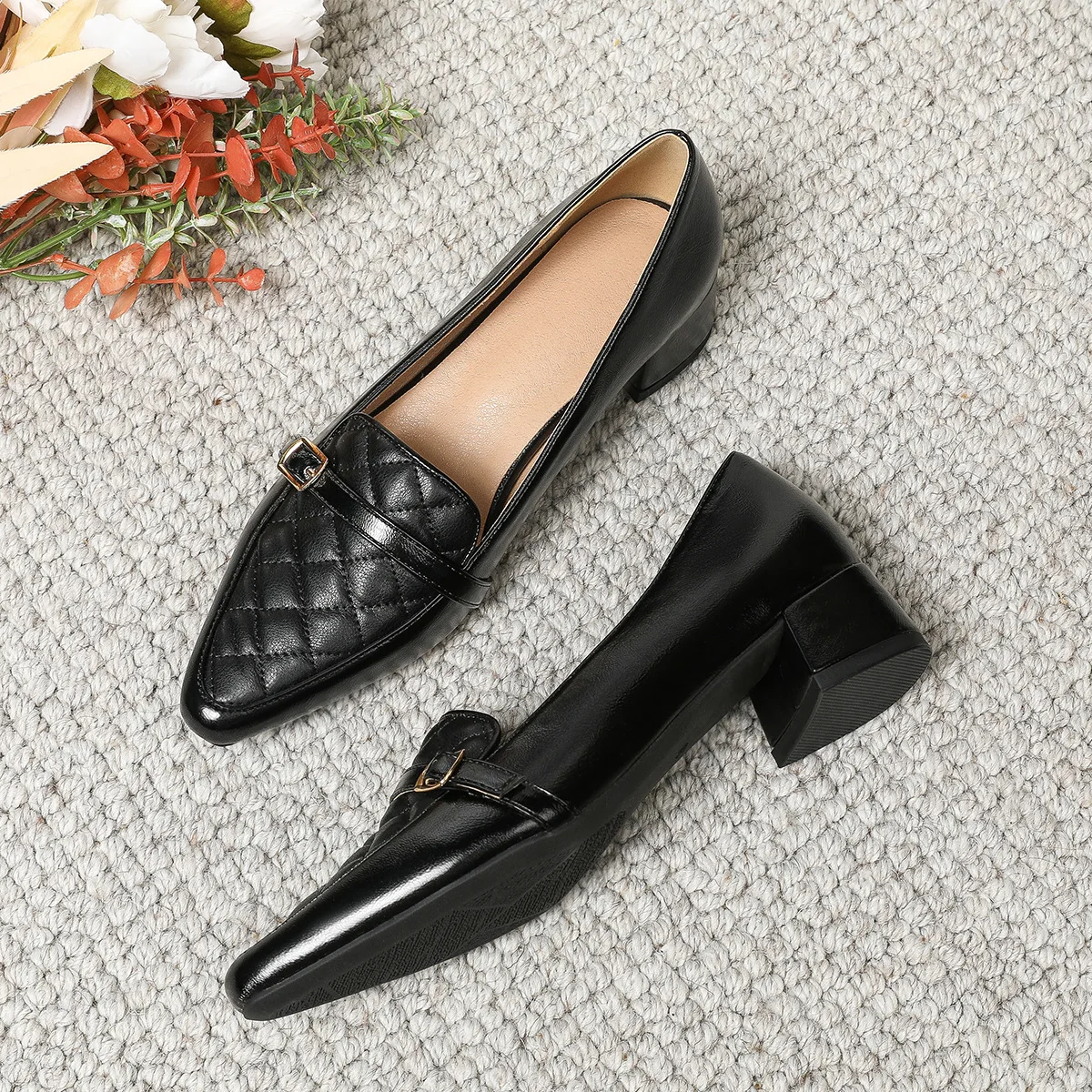 

Туфли-лодочки с острым носком, 3 см, средний каблук