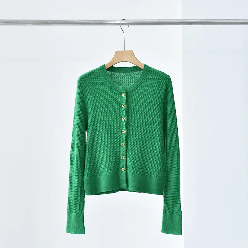 

Women's autumn winter round neck short knit sweater White