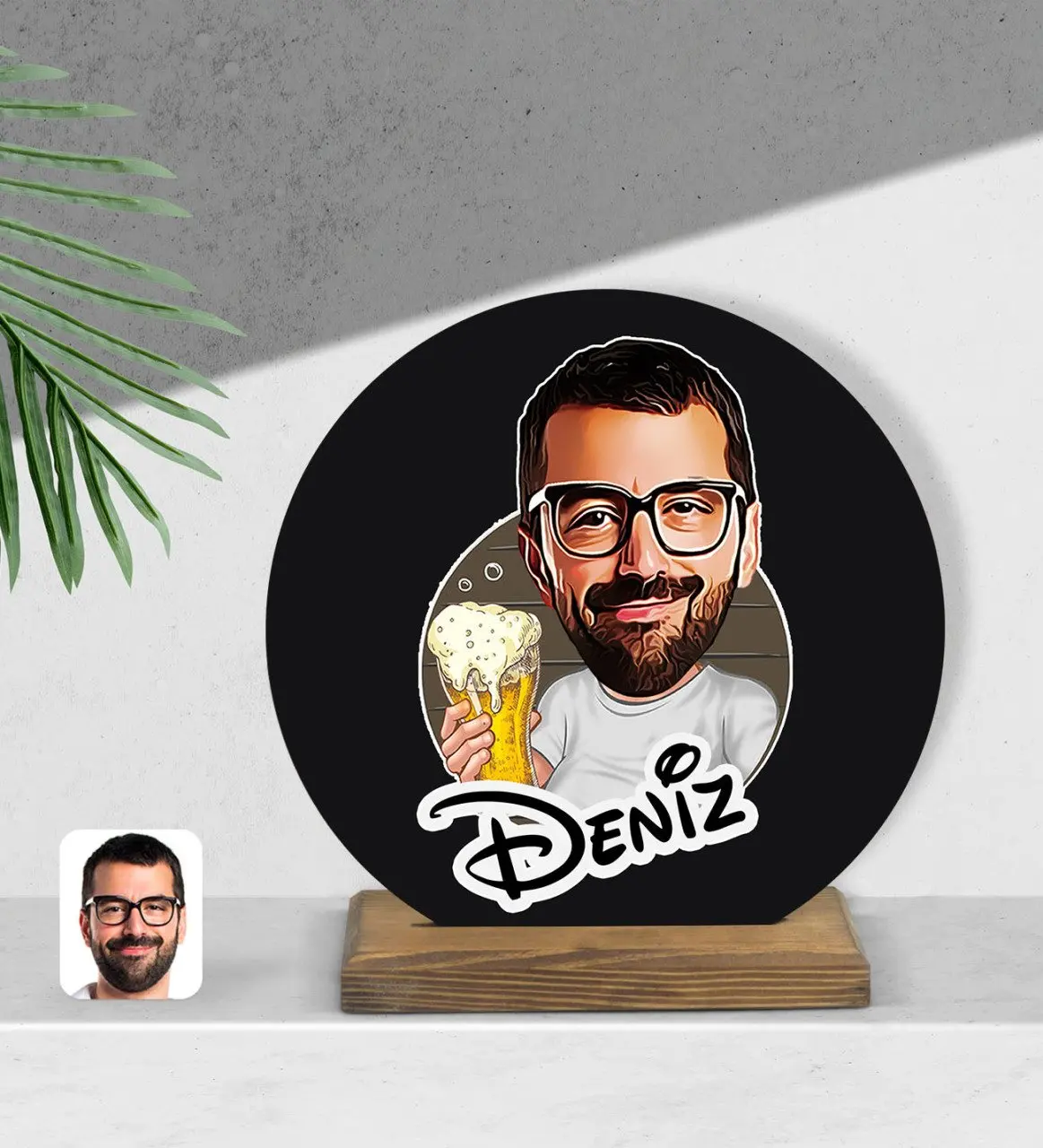 

Personalized men cartoon round wooden Biblo-51